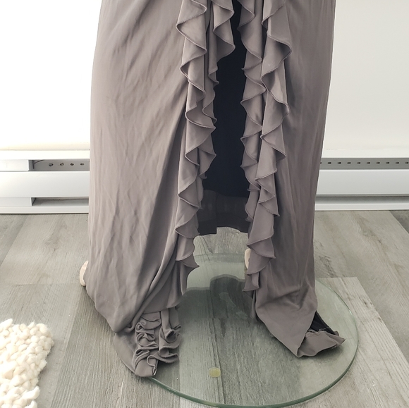 Andy Thê-Anh | Evening Gown with Ruffle Details - Picture 11 of 14